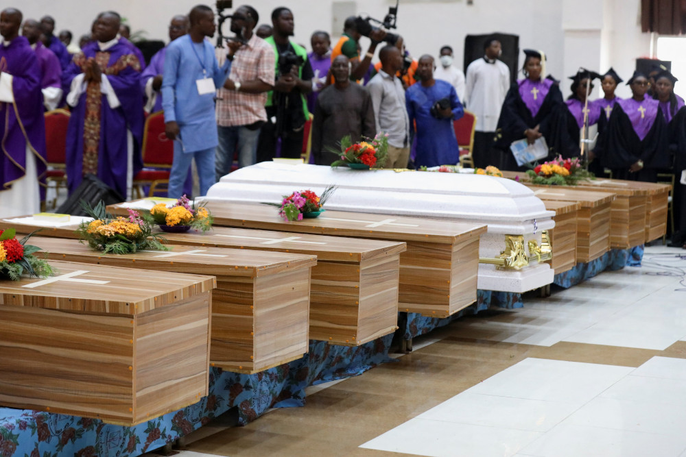Funeral victimes atemptat Nigèria